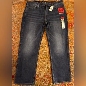 Levi Strauss Signature Action Flex Straight Leg Men’s Blue Jeans. Size 40x30